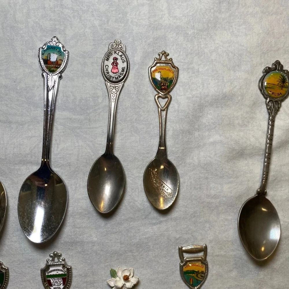 Vintage Souvenir Spoon Lot 14 Pc Enamel Travel Aruba SF‎ LA Niagara Falls